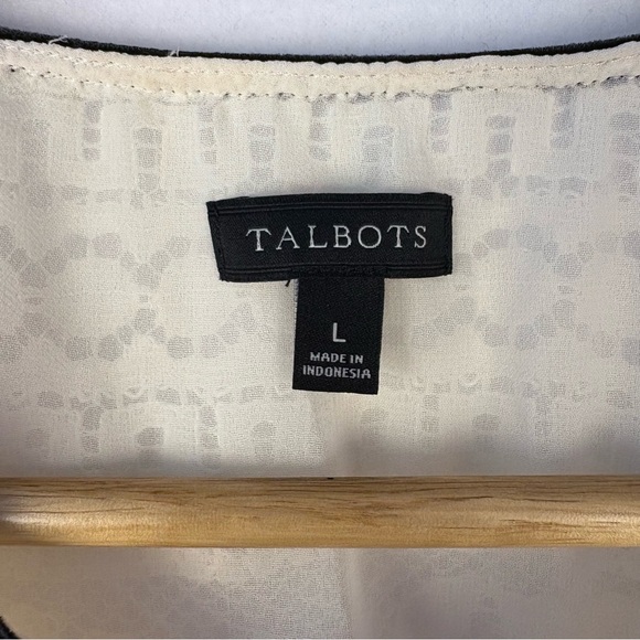 Talbots Cream Victorian Scallop Lace Blouse with Bow - Picture 8 of 8
